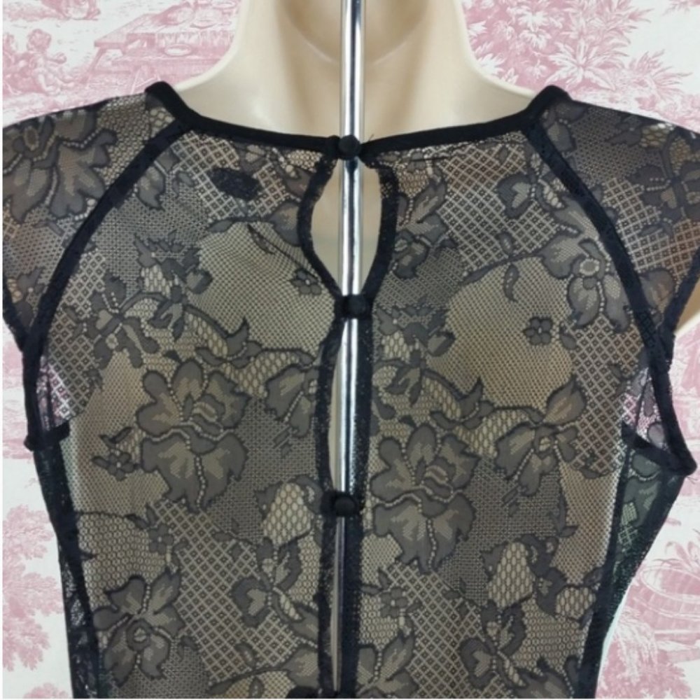 Donated - Ali & Kris Mint green top with lace back - Picture 5 of 9
